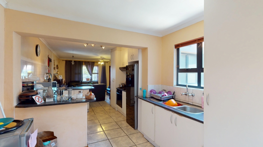 3 Bedroom Property for Sale in Colorado Park Western Cape